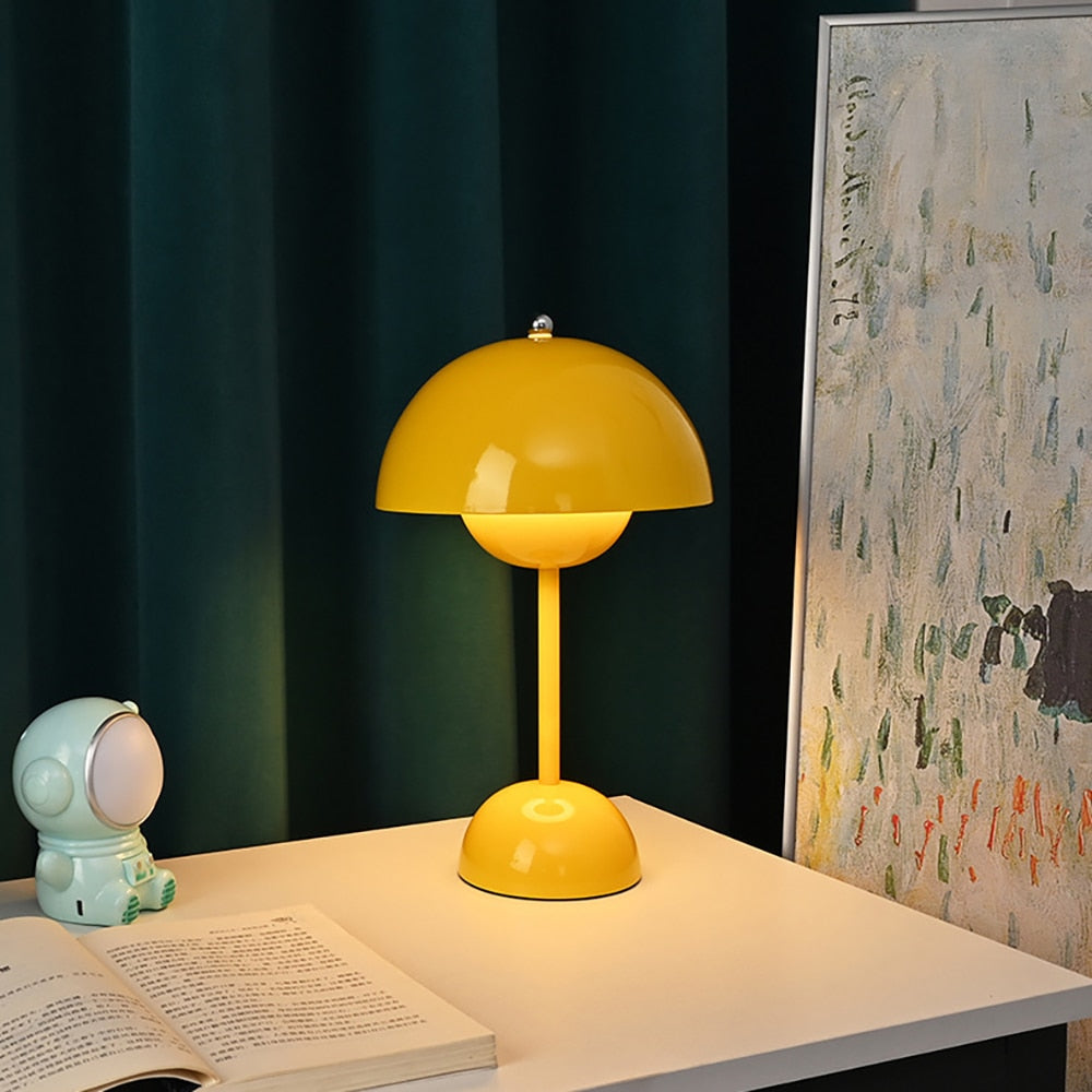 Pilz Tischlampe im Retro-Design