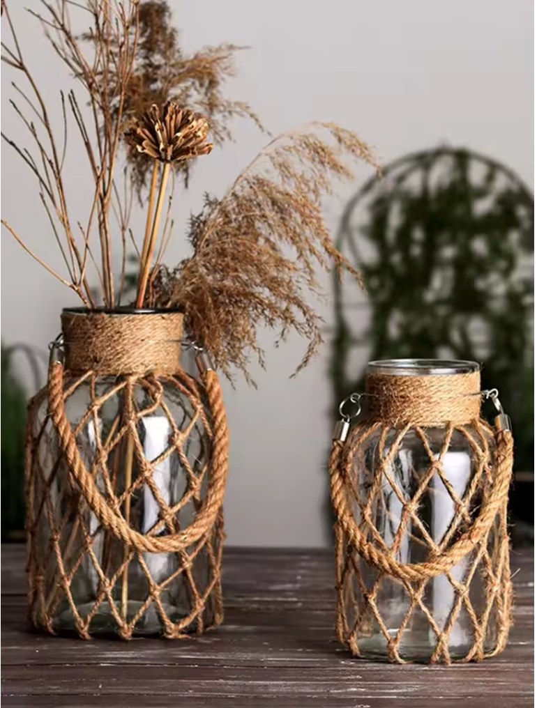 Rustikale Glasvase mit Juteseil – Boho Deko für Zuhause