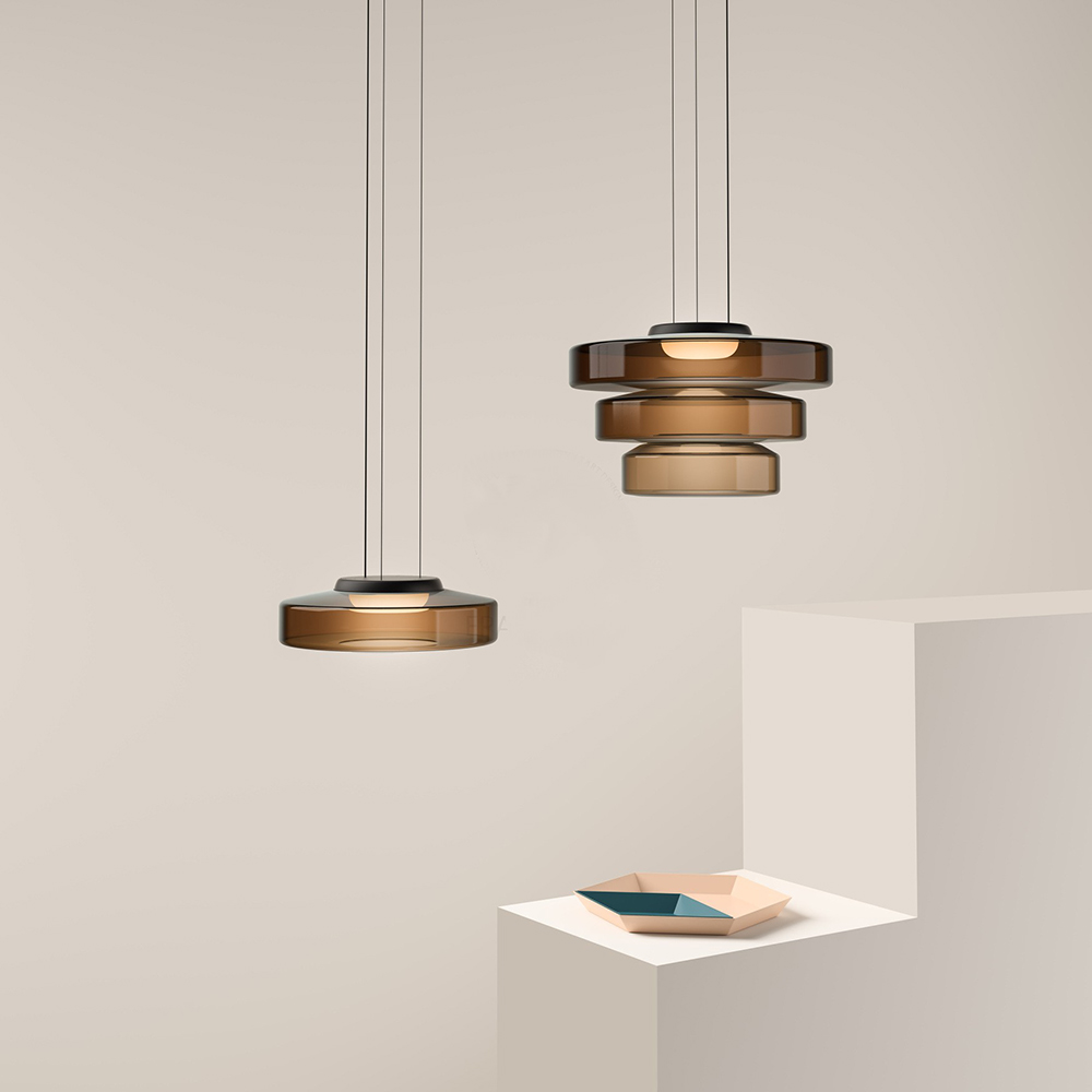 Moderne Deckenlampe mit getöntem Glasdesign