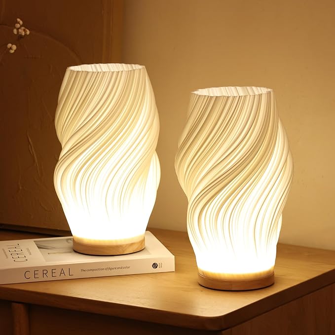 Weisse Spiralförmige Skulptur Tischlampe
