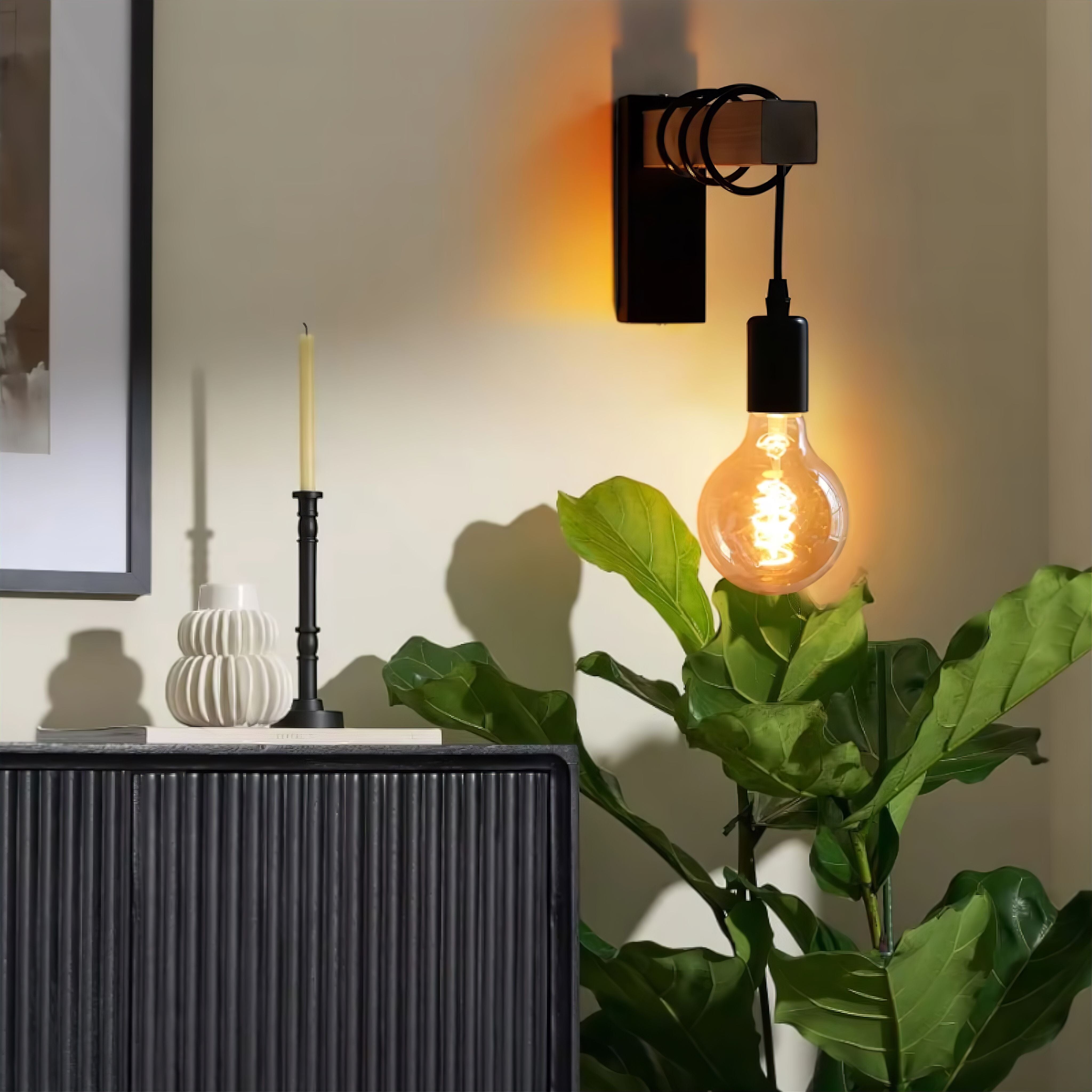 Vintage Wandleuchte mit Holzarm – Retro Design fürs Zuhause
