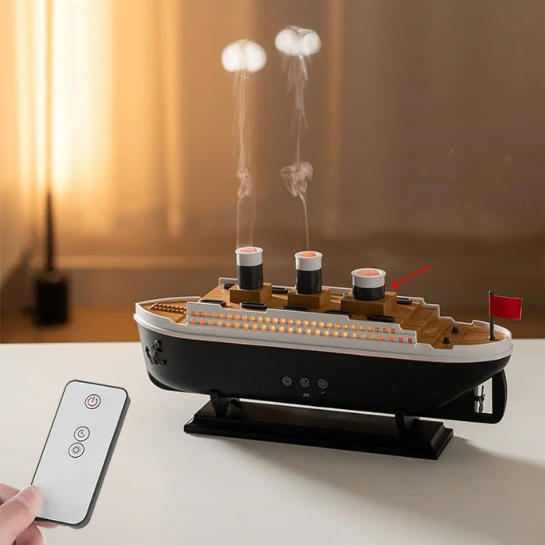 Titanic Duft-Diffusor mit Dampf- & Lichtfunktion
